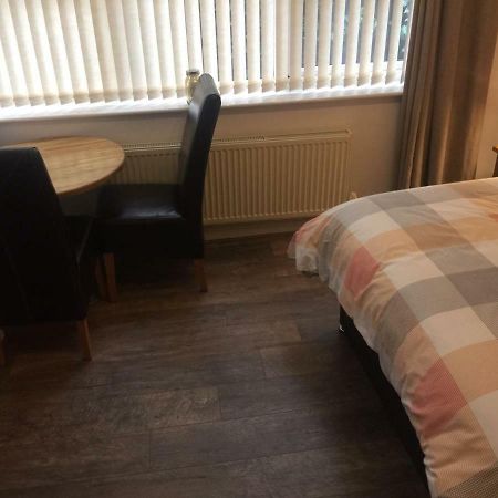 Cosy Apartment In Private Courtyard プレストン エクステリア 写真
